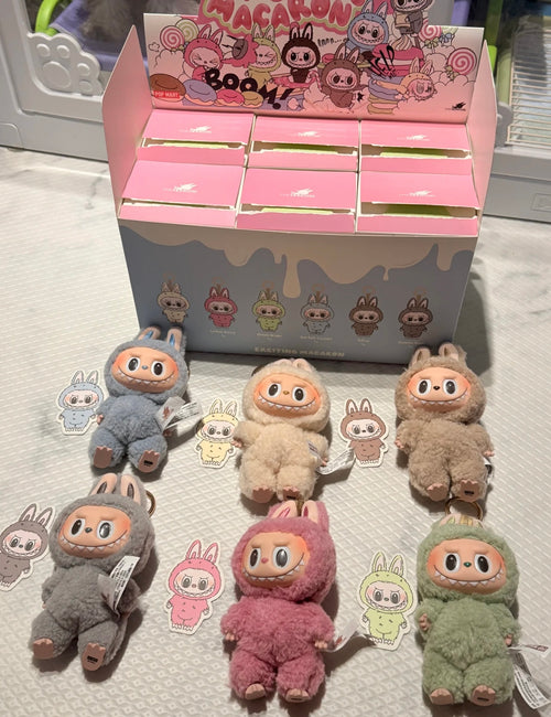 labubu 1 Authentic (support code verify)Labubu exciting macaron ,pick specific one we might have to open the box but the bag remain same unopened